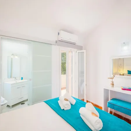 Villa In Albufeira Near Praia D Oura Beach Vila